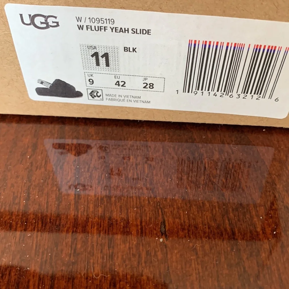 🍄UGG FLUFF YEAH SLIDE🍄 - Picture 7 of 7